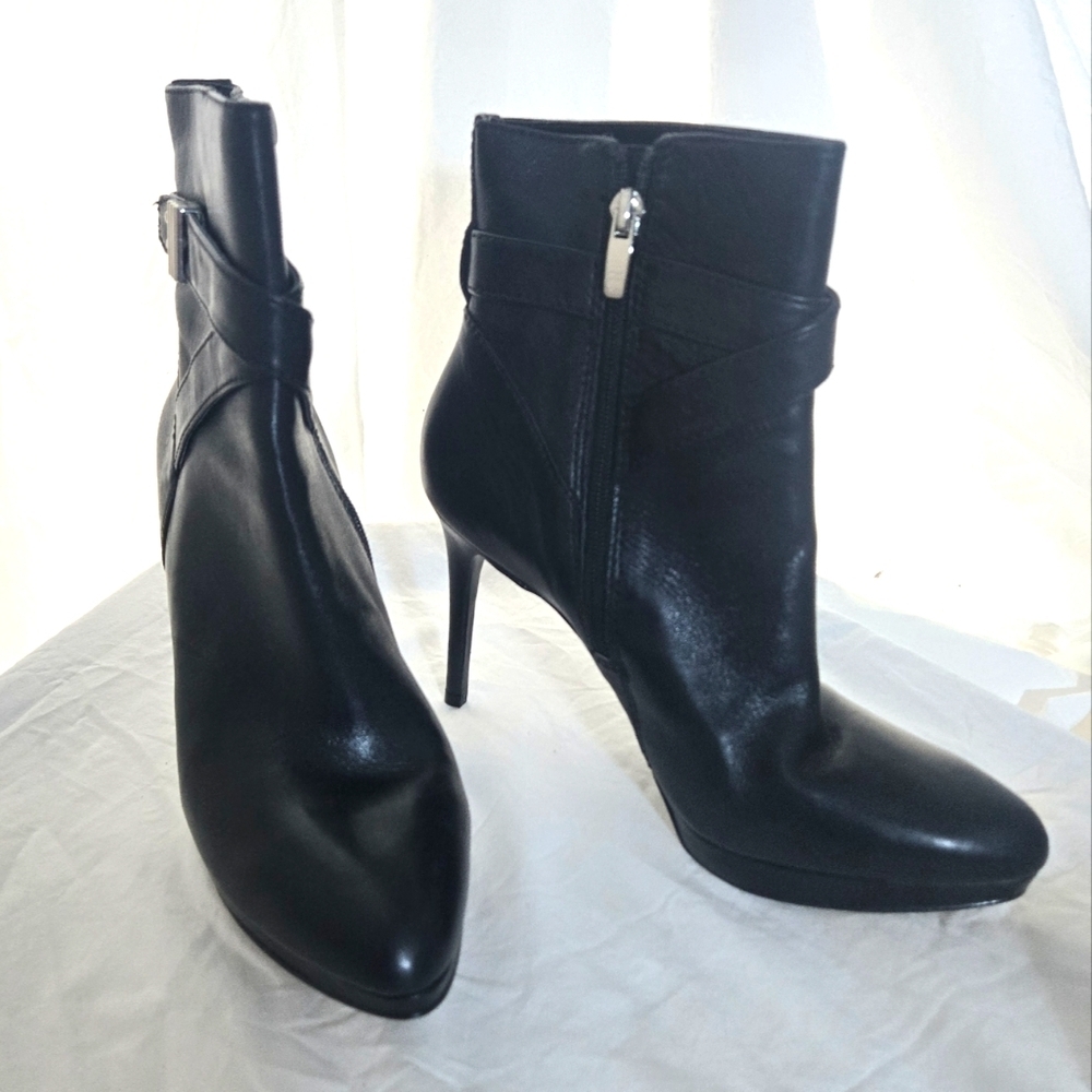 Enzo Angiolini Leather Booties NWOB ❤️ - Picture 3 of 16